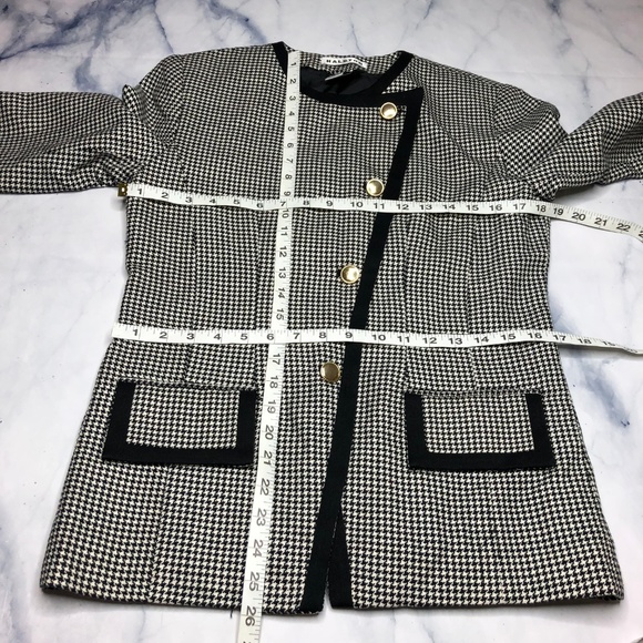 Halston Black & White Houndstooth Blazer Jacket - Picture 7 of 8